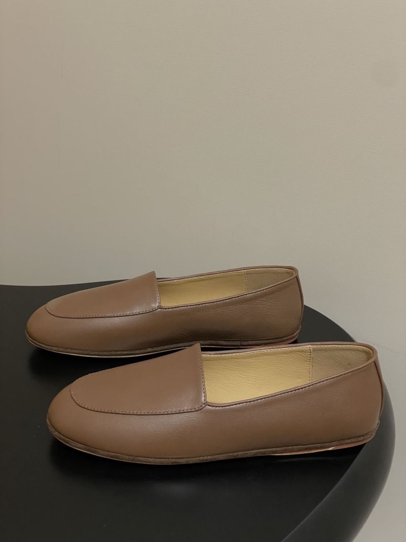L0r0 P1ana loafers